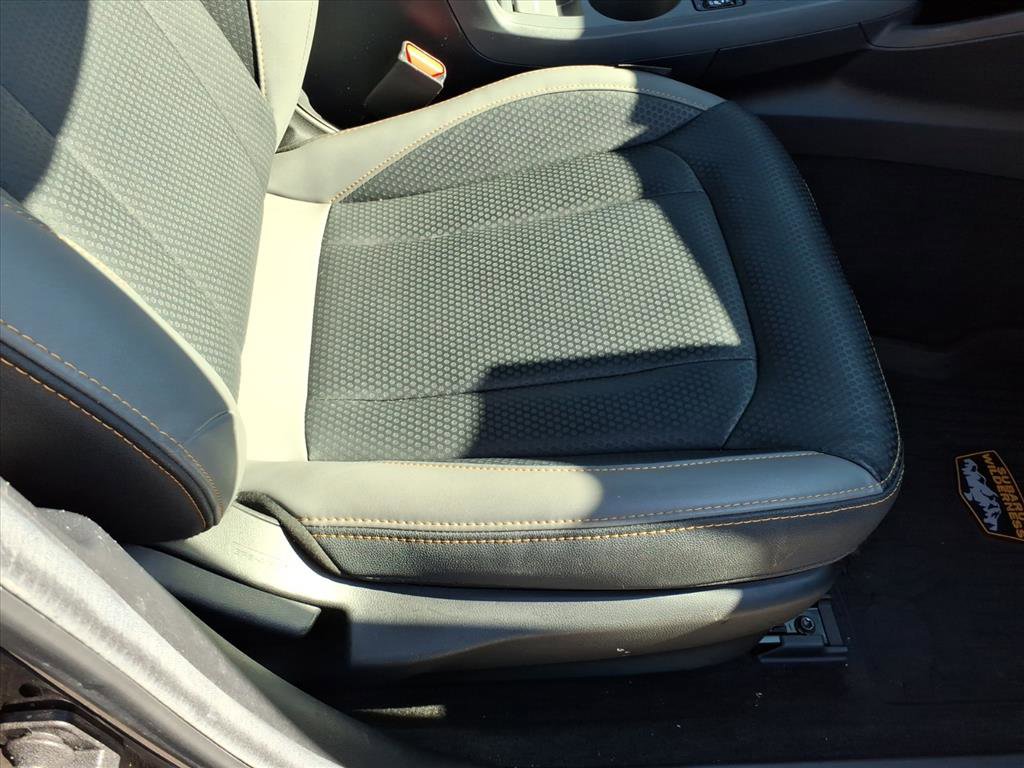 Used 2024 Subaru Crosstrek 2.5i Wilderness w/ Crosstrek Mirror Package image 17