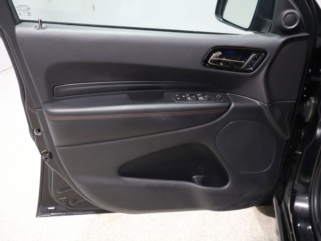 Used 2025 Dodge Durango GT image 14