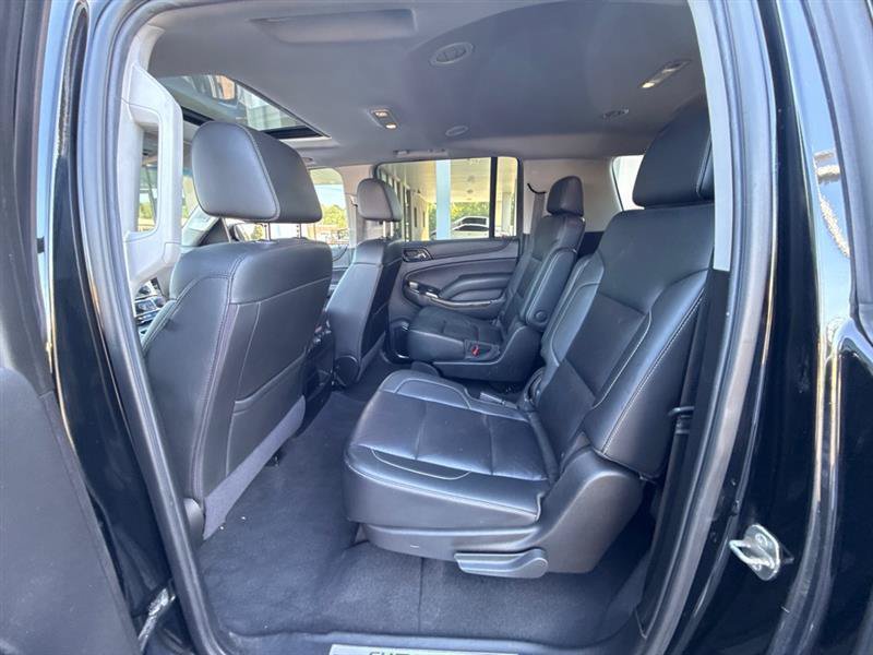 Used 2020 Chevrolet Suburban LT AWD/4WD image 16