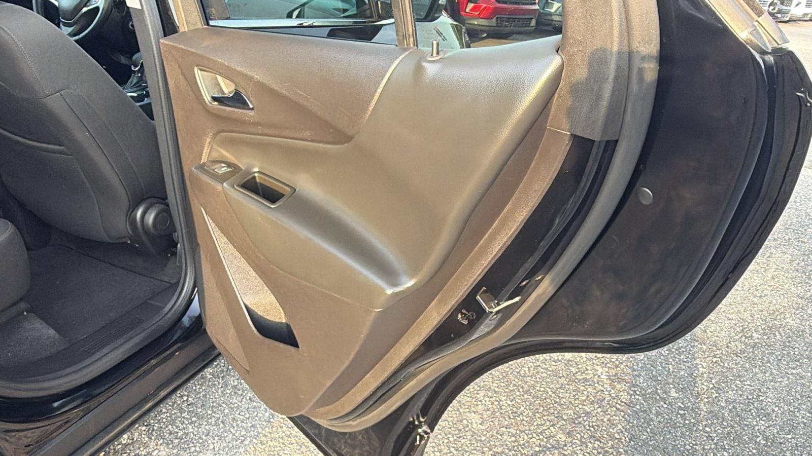Used 2024 Chevrolet Equinox LT AWD/4WD image 19