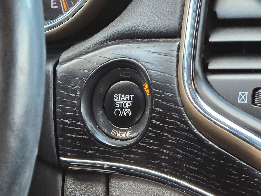 Used 2015 Jeep Grand Cherokee Summit w/ Platinum Series Group image 37