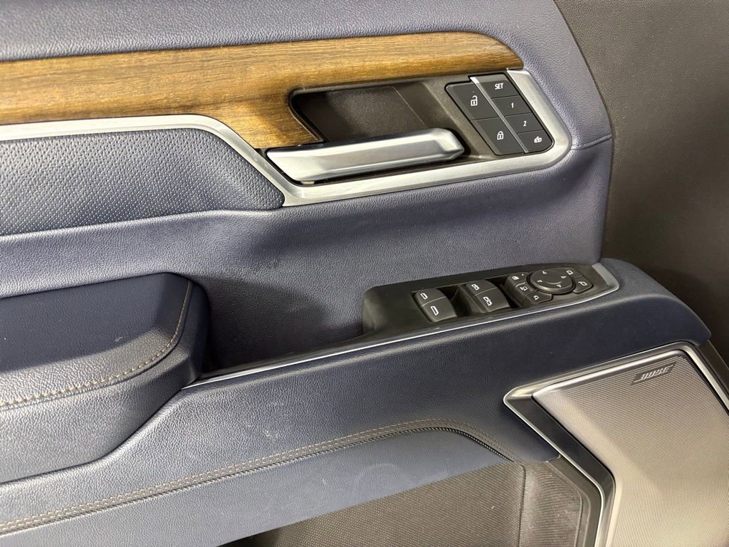 Used 2024 Chevrolet Silverado 3500 High Country w/ High Country Premium Package image 25