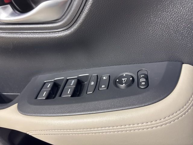 Used 2023 Honda HR-V LX image 32