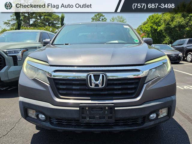 Used 2017 Honda Ridgeline RTL-T image 2
