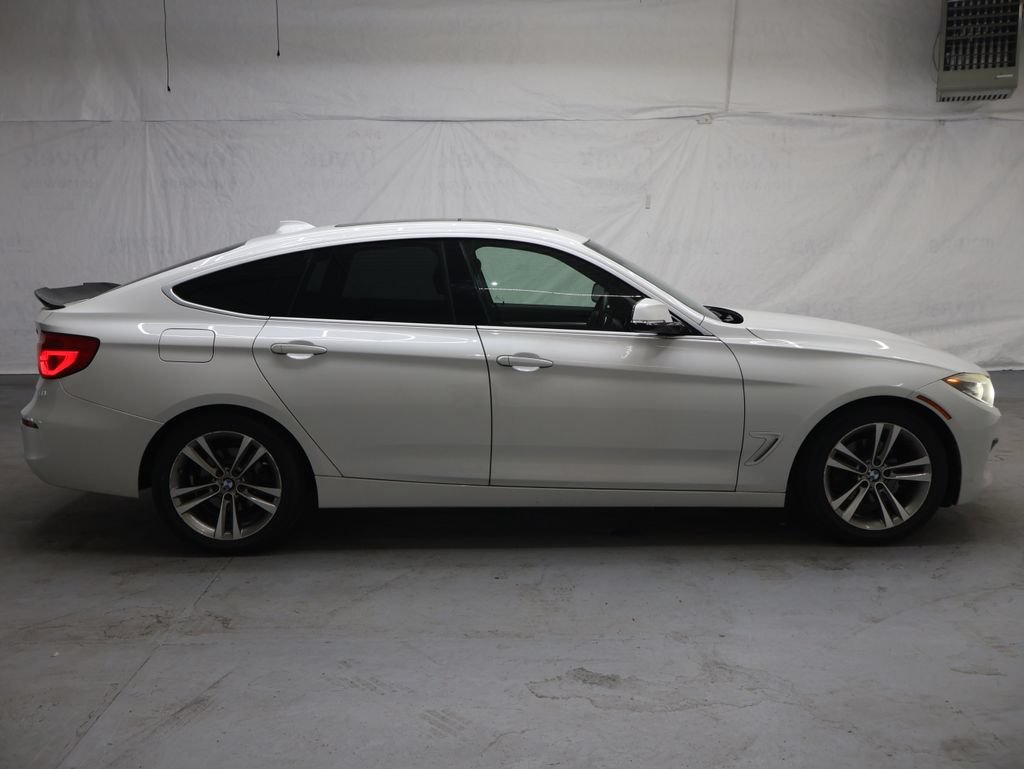 Used 2017 BMW 330i Gran Turismo xDrive AWD/4WD image 7