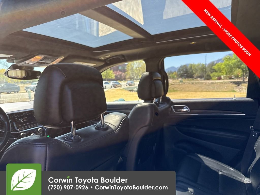 Used 2019 Jeep Grand Cherokee Limited w/ Luxury Group II AWD/4WD image 13