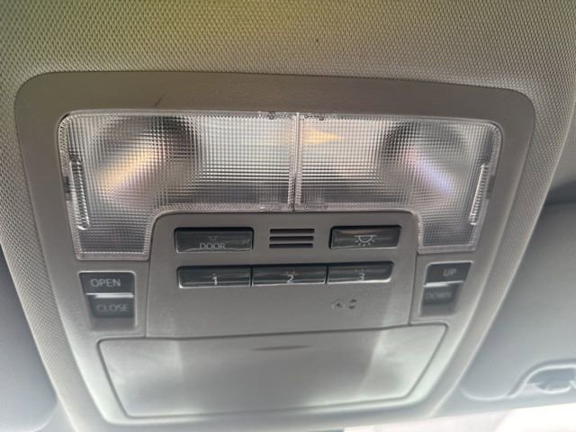 Used 2018 Toyota Highlander XLE image 29