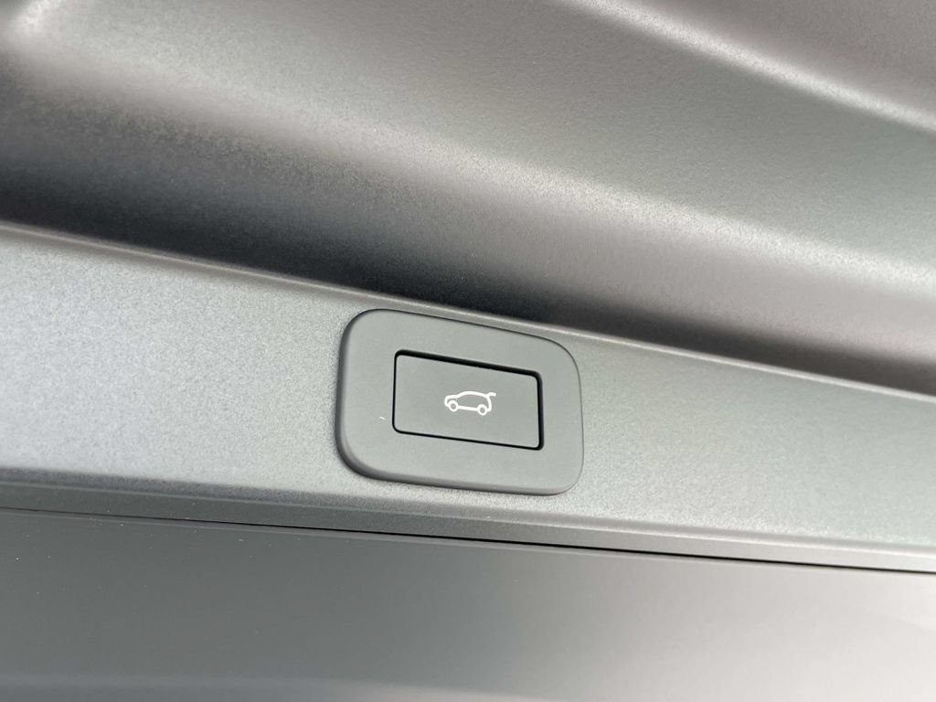 New 2026 Land Rover Range Rover SE AWD/4WD image 20