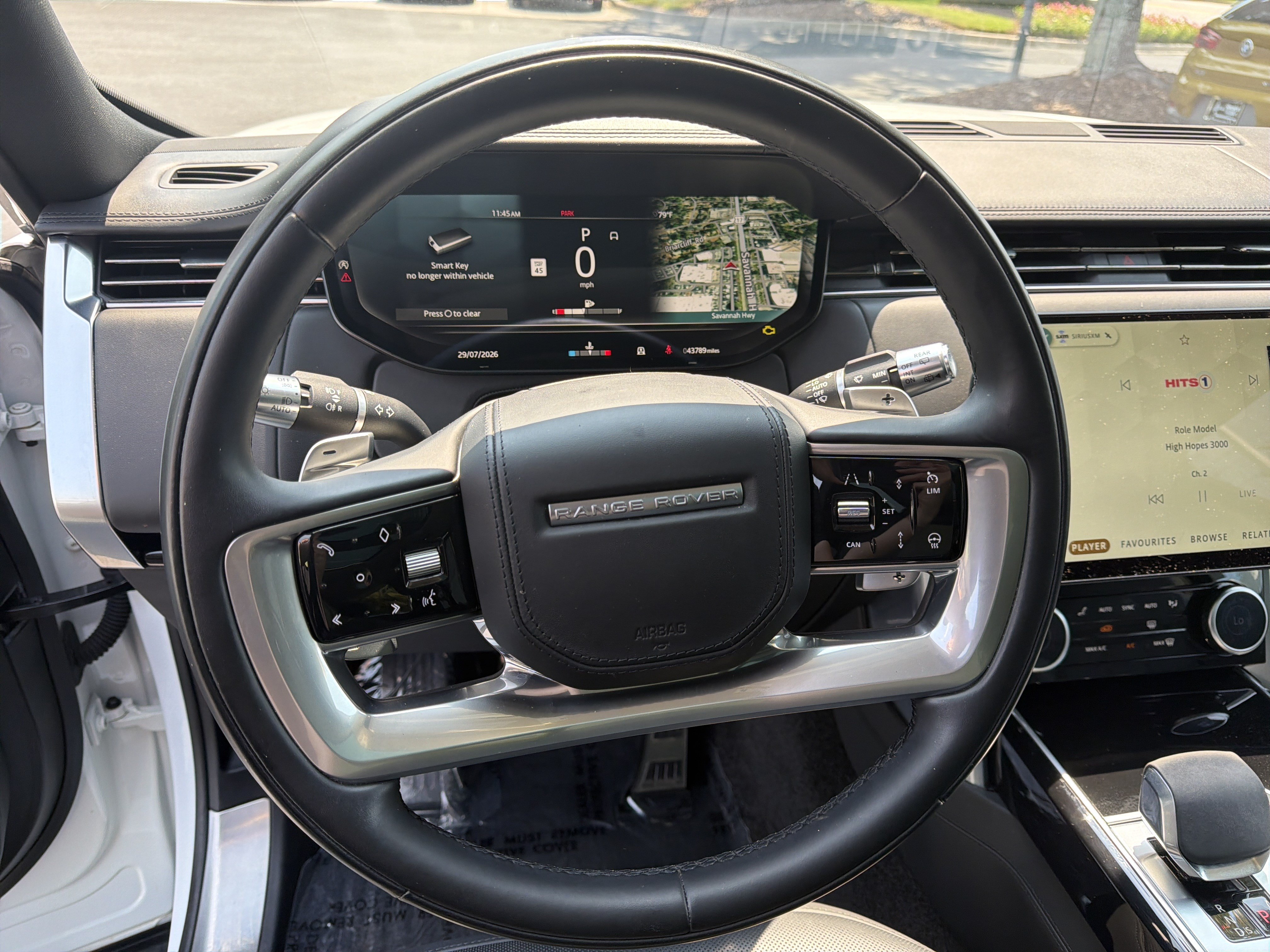 Used 2022 Land Rover Range Rover SE AWD/4WD image 18