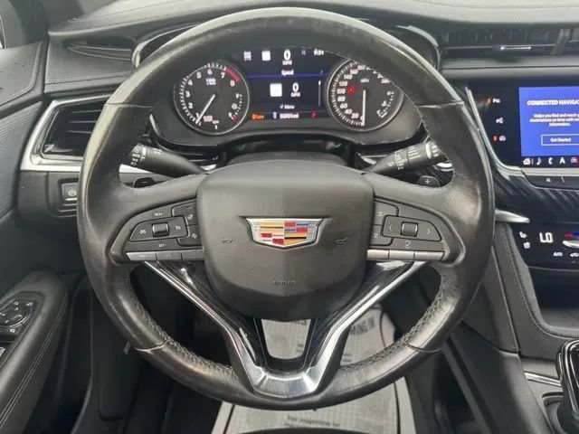 Used 2024 Cadillac XT6 Premium Luxury w/ Technology Package AWD/4WD image 25