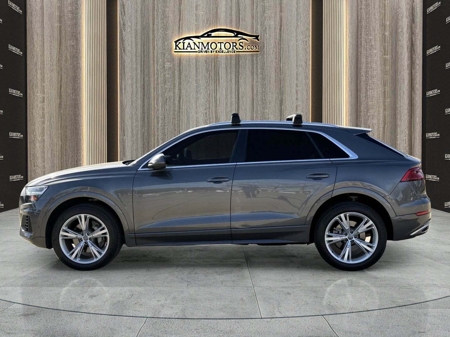 Used 2019 Audi Q8 Premium Plus w/ Premium Plus image 4