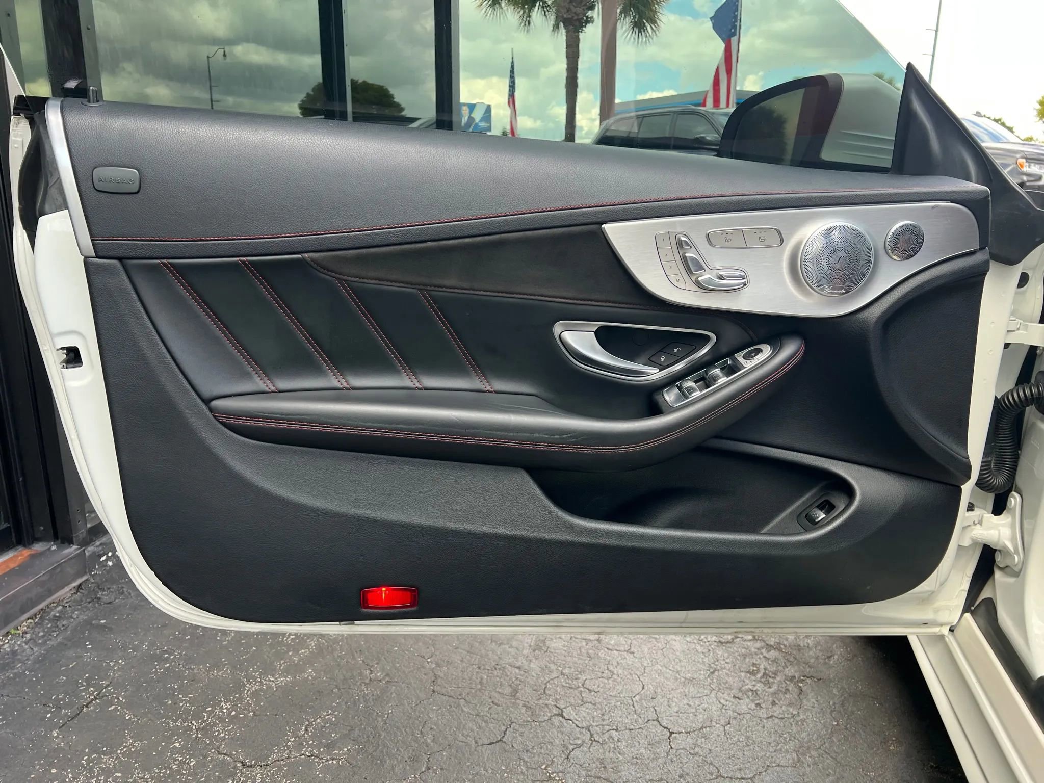 Used 2018 Mercedes-Benz C 63 AMG Cabriolet image 9