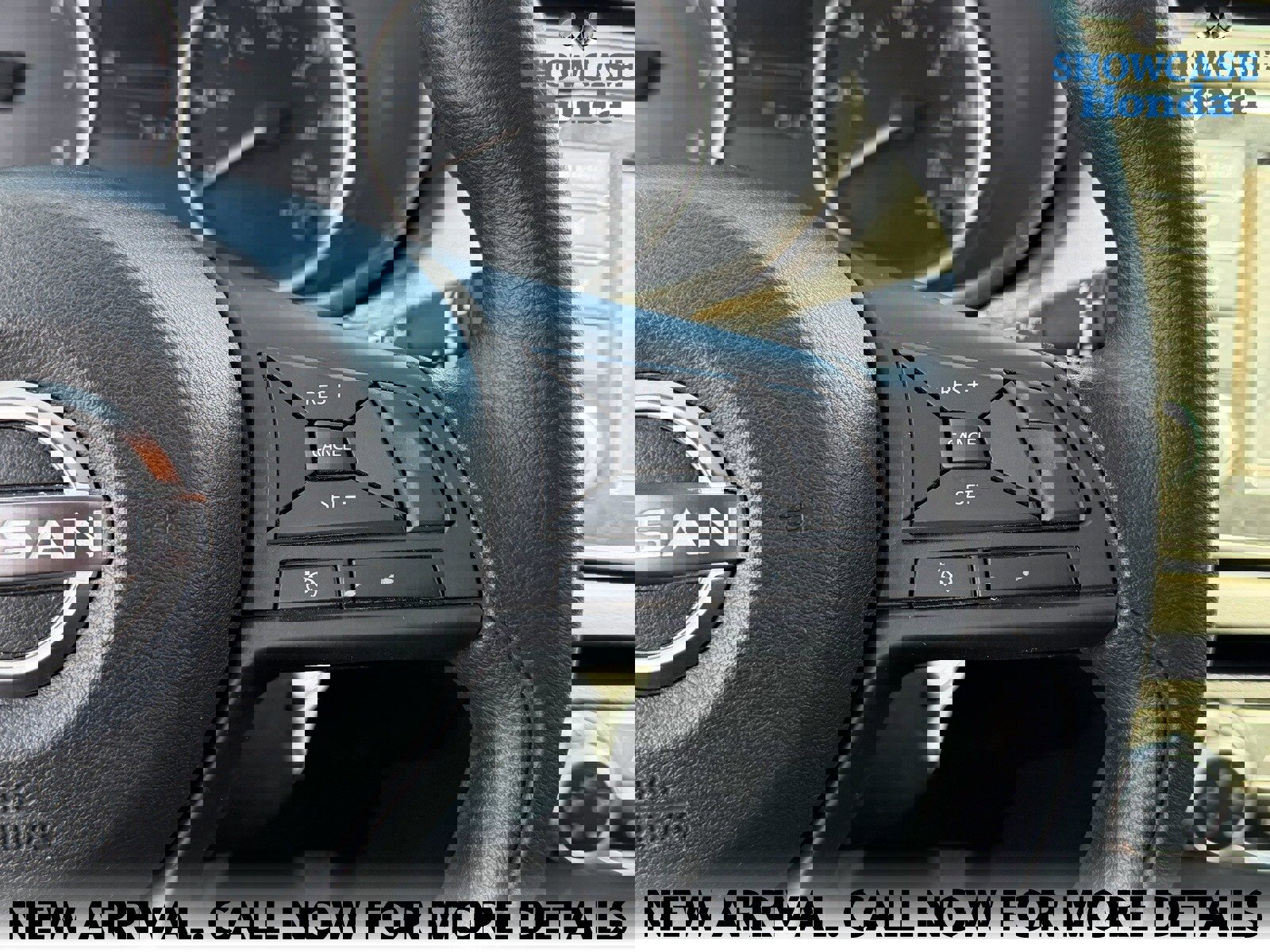 Used 2025 Nissan Versa S w/ S Plus Package image 14