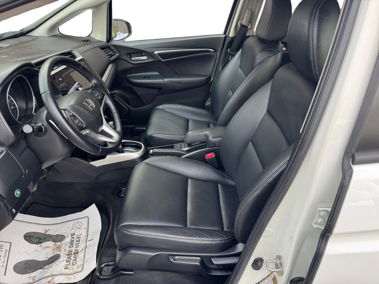 Used 2017 Honda Fit EX-L image 5