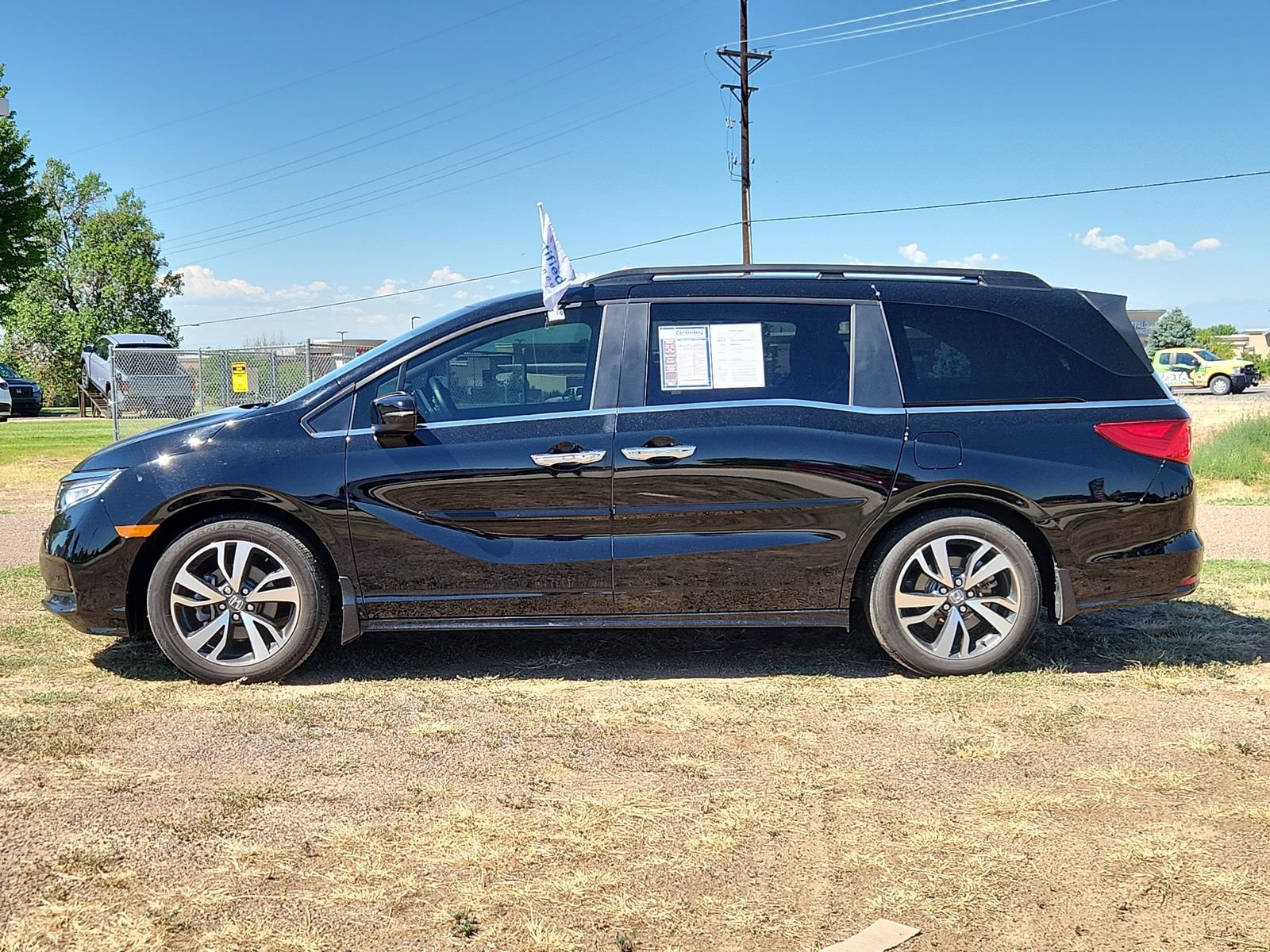 Certified 2024 Honda Odyssey Touring image 2