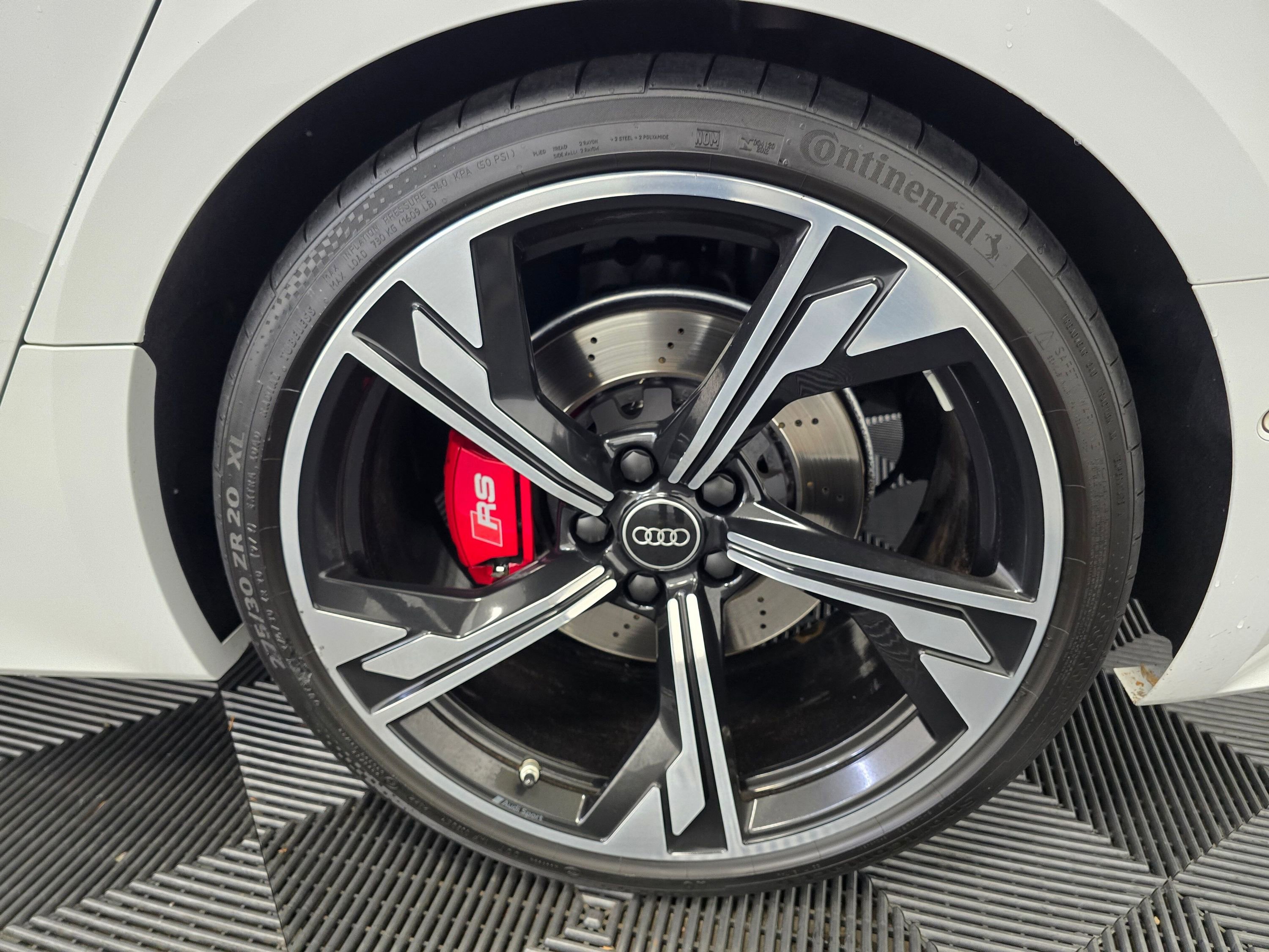 Used 2023 Audi RS 5 Sportback w/ Dynamic Package image 21