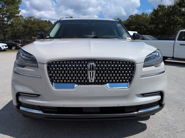 Used 2023 Lincoln Aviator Reserve w/ Equipment Group 201A AWD/4WD image 9