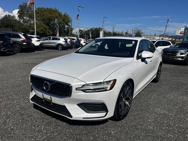 Used 2019 Volvo S60 T6 Momentum image 6