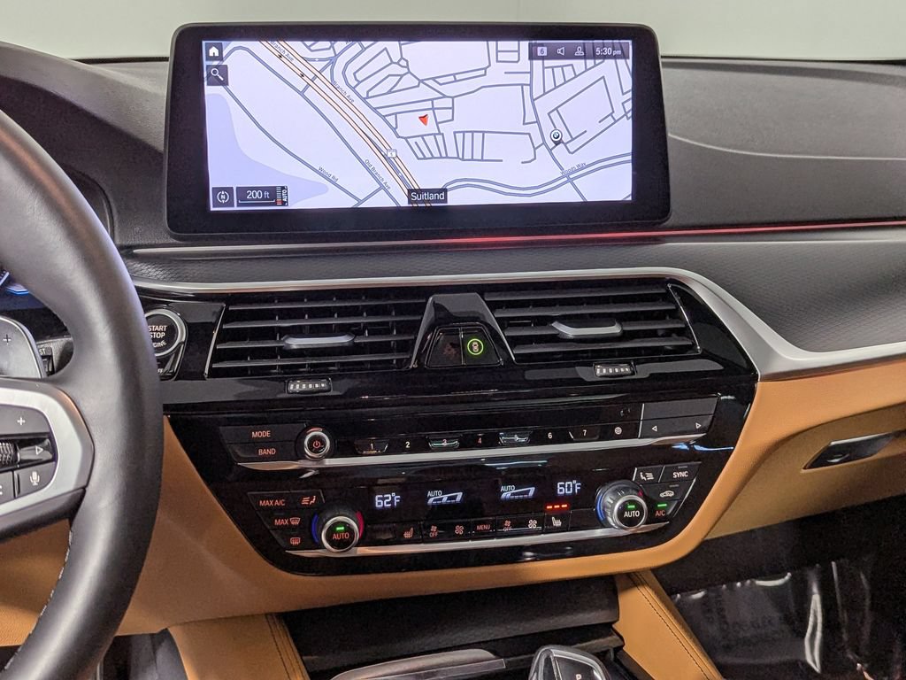 Certified 2023 BMW 530i xDrive w/ M Sport Package AWD/4WD image 39