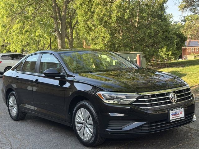 Used 2019 Volkswagen Jetta S w/ Driver Assistance Package FWD image 19