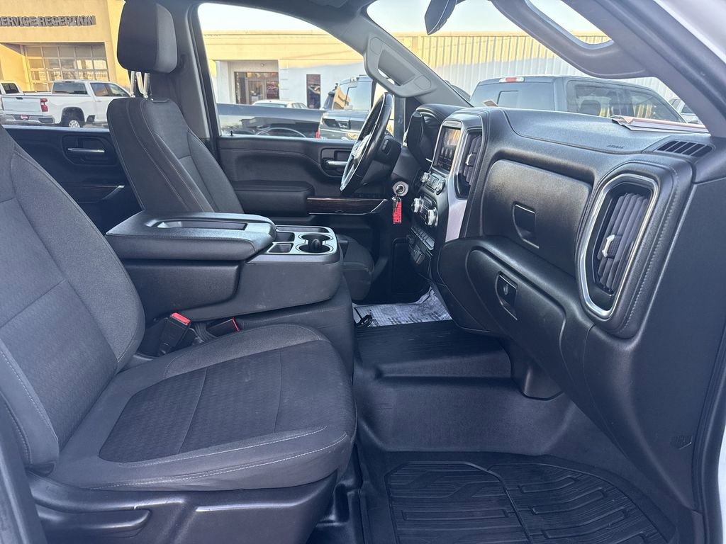 Used 2022 GMC Sierra 2500 SLE w/ X31 Off-Road Package image 28