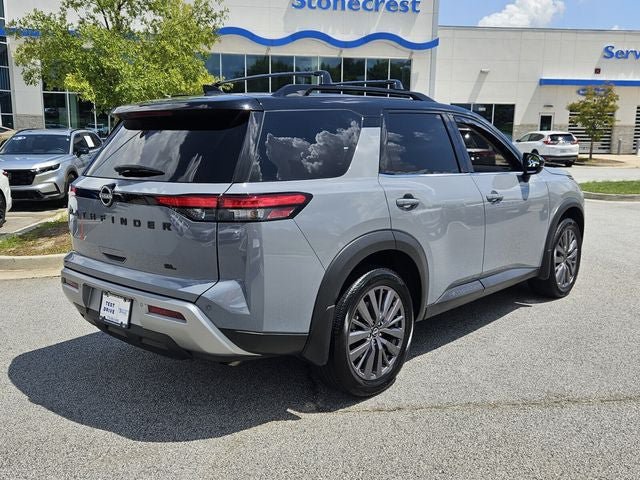 Used 2024 Nissan Pathfinder SL w/ SL Premium Package FWD image 8