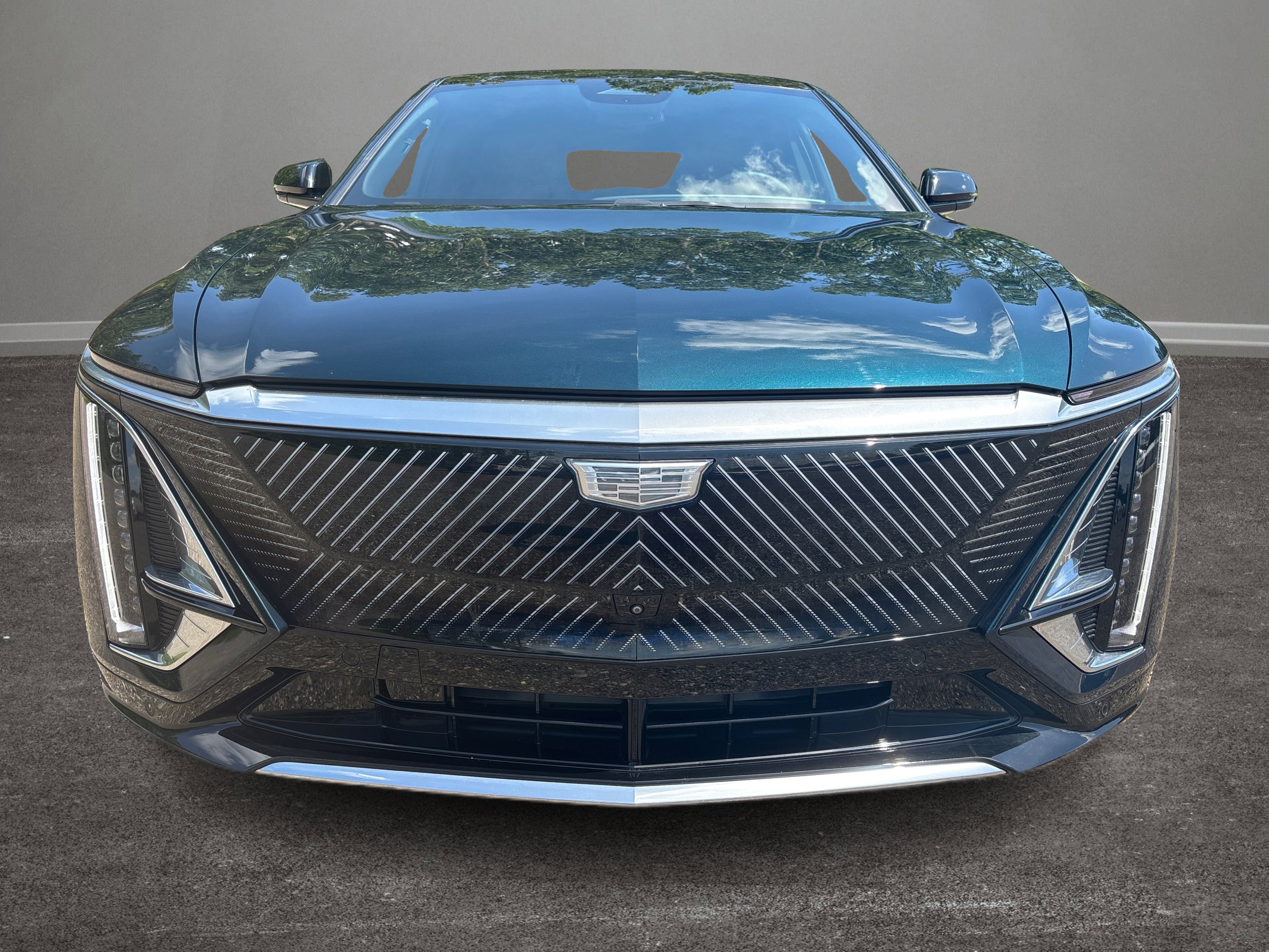 Used 2024 Cadillac Lyriq Luxury image 27