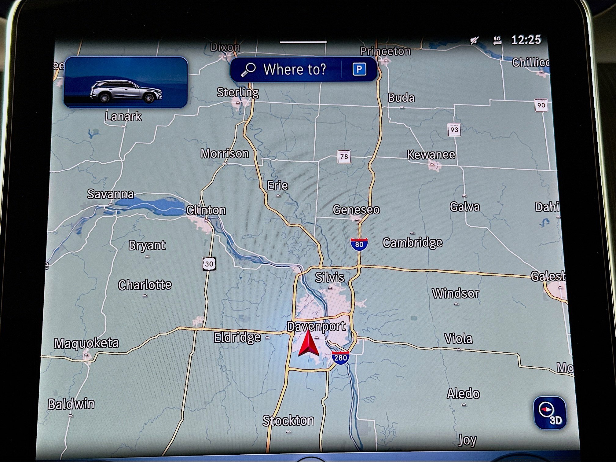 New 2025 Mercedes-Benz GLC 350e 4MATIC image 13