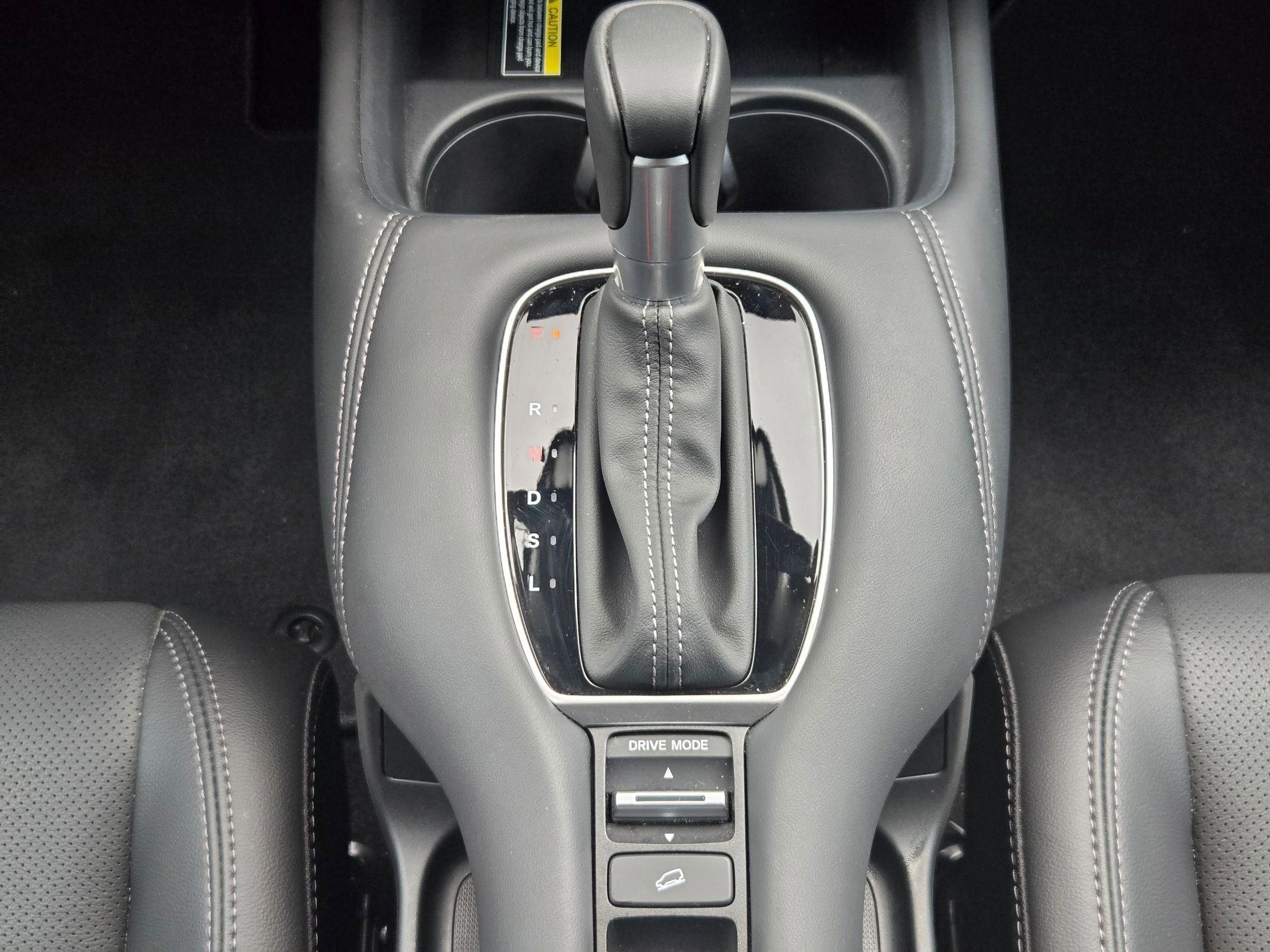 Used 2025 Honda HR-V EX-L image 19