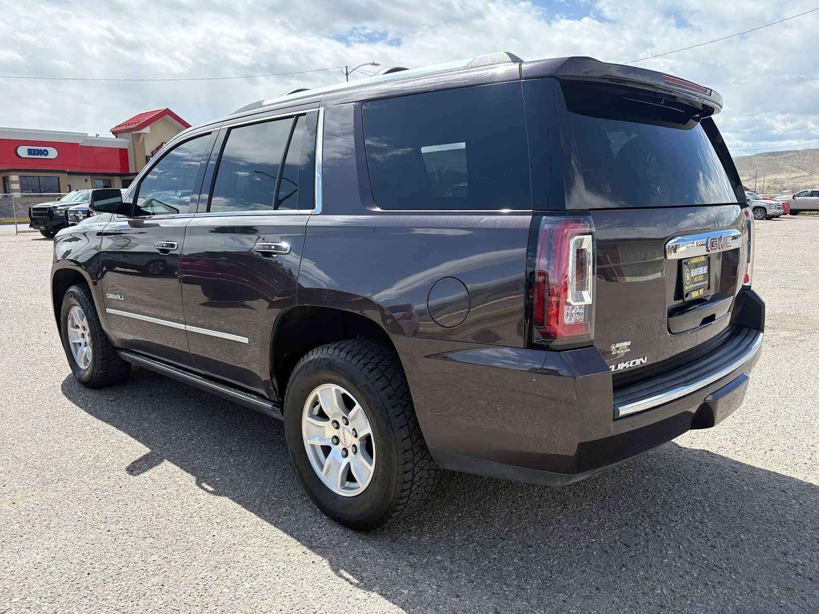 Used 2016 GMC Yukon Denali w/ Open Road Package AWD/4WD image 9