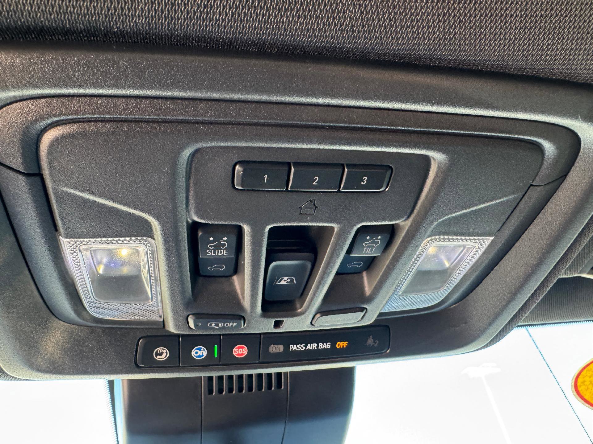 Certified 2023 Chevrolet Silverado 1500 High Country w/ High Country Premium Package image 24