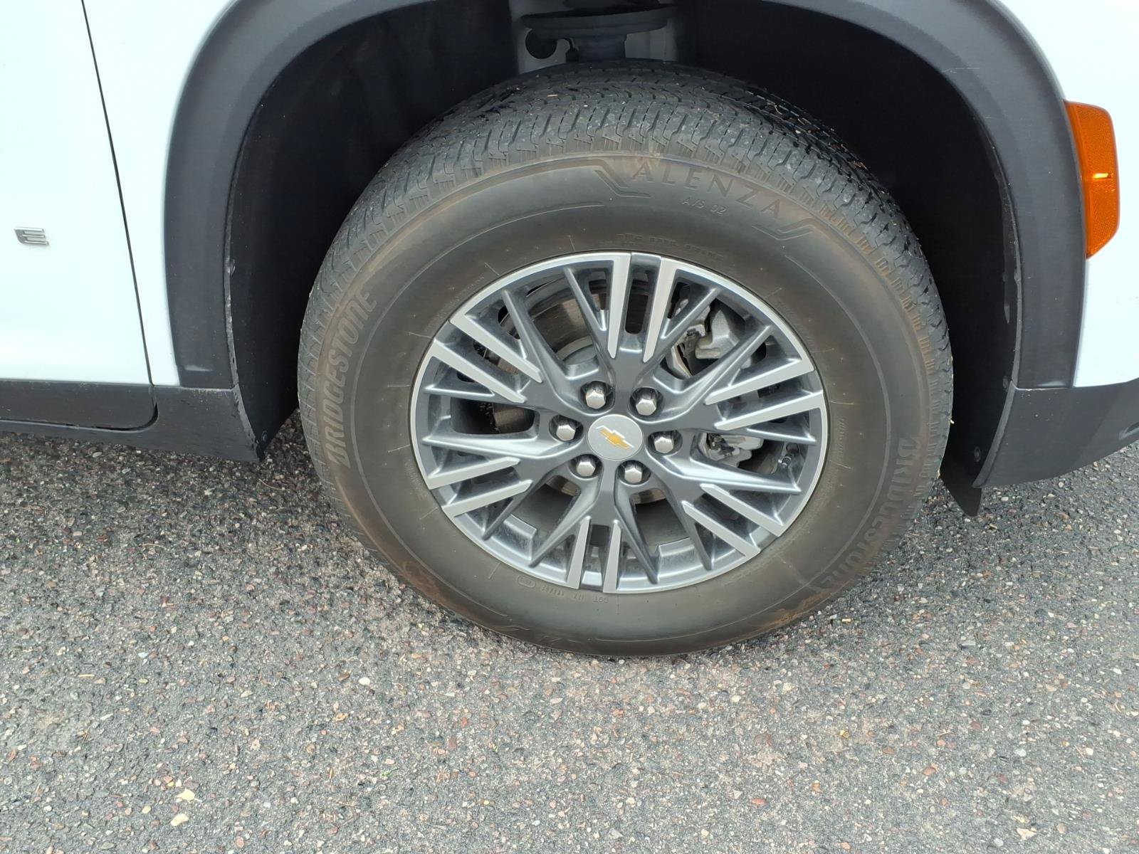 Used 2024 Chevrolet Traverse LS w/ LPO, Floor Liner Package FWD image 9