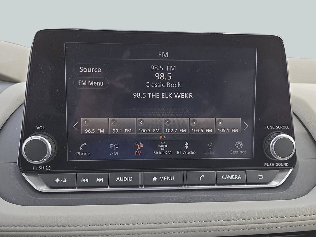 Used 2023 Nissan Rogue SV FWD image 20