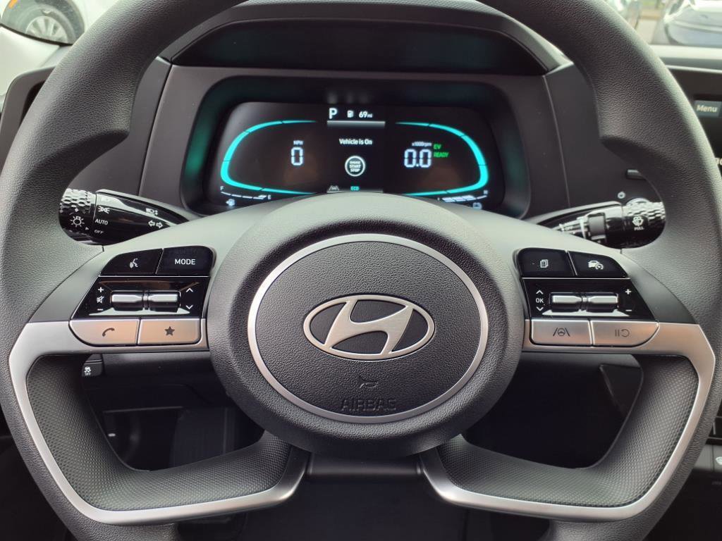 New 2025 Hyundai Elantra Blue image 11