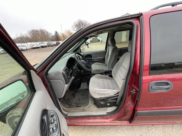 Used 2003 Chevrolet Venture LS w/ Convenience Package FWD image 21