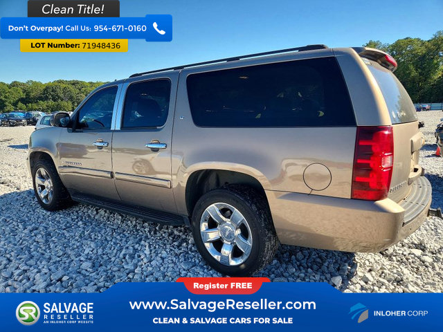 Used 2007 Chevrolet Suburban LT w/ LT Preferred Equipment Group RWD image 3