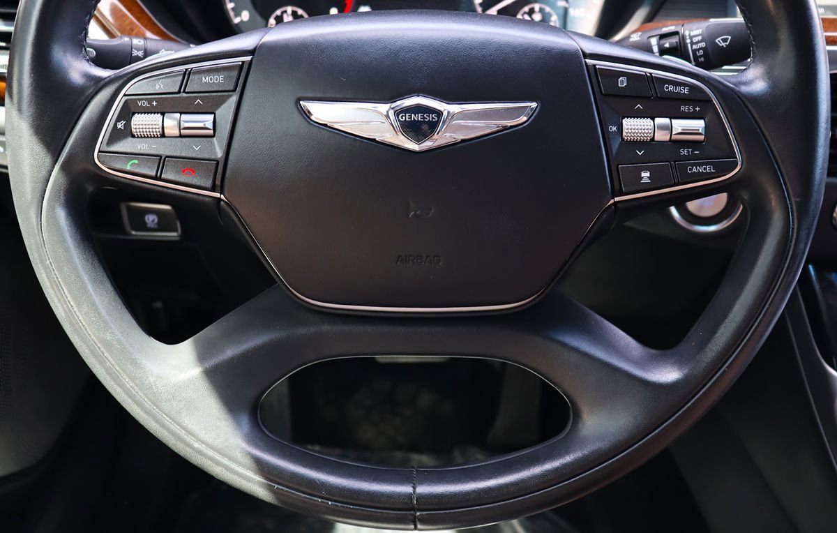 Used 2017 Genesis G90 3.3T Premium AWD/4WD image 59