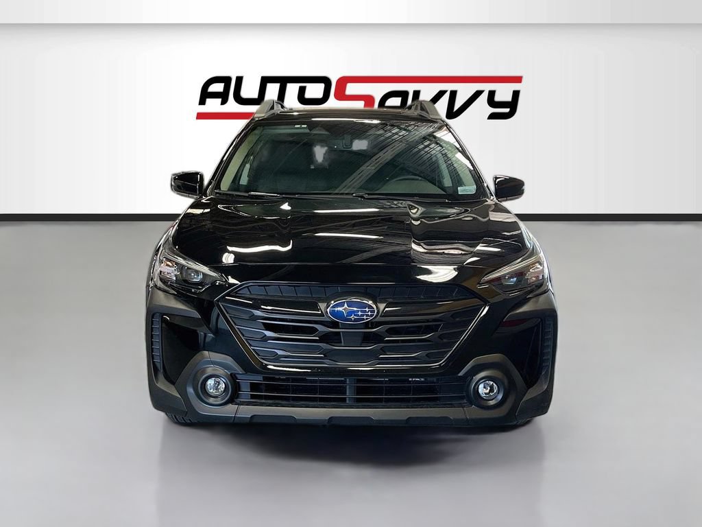 Used 2025 Subaru Outback Limited w/ Popular Package #2 AWD/4WD image 2