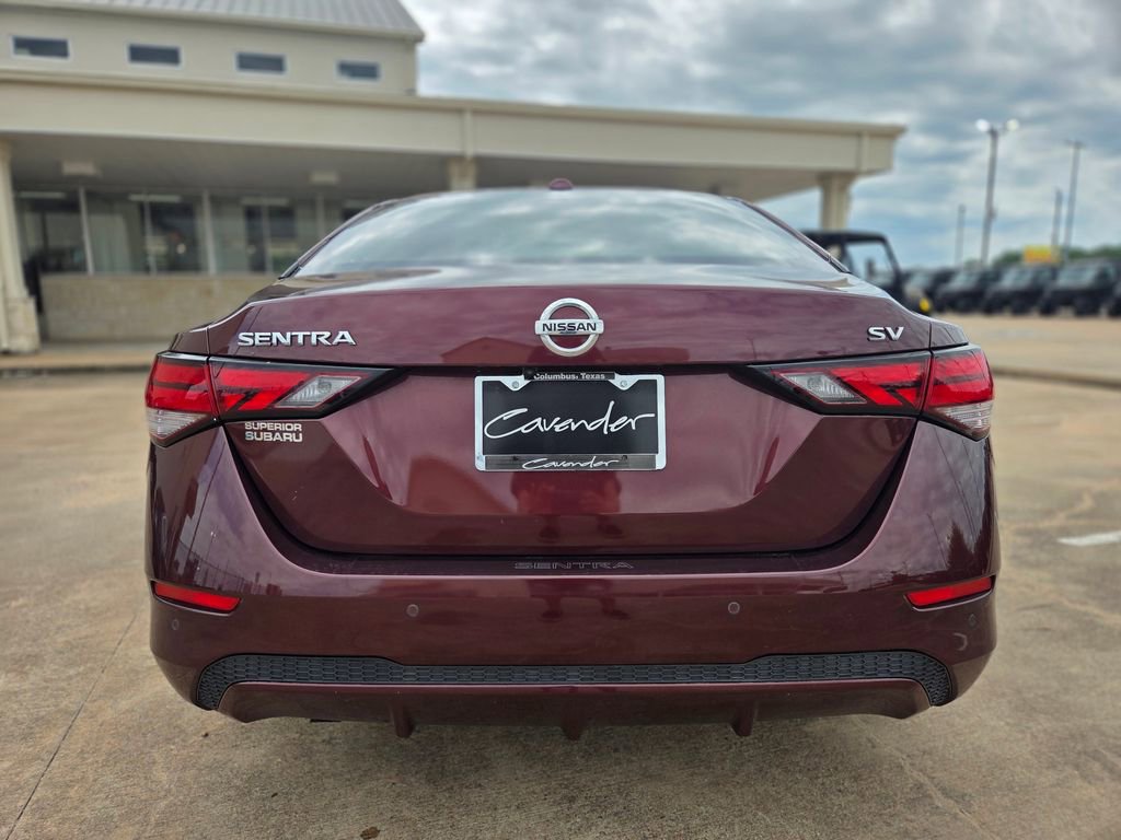 Used 2021 Nissan Sentra SV FWD image 6