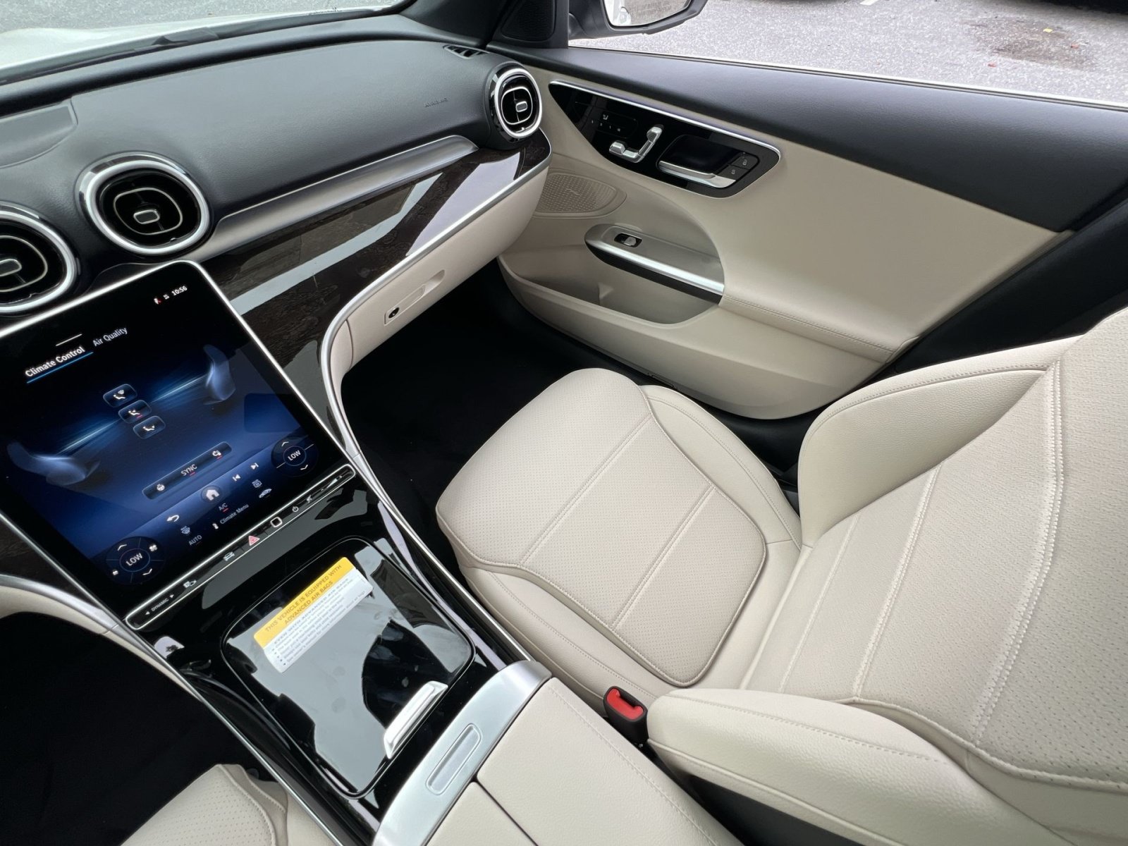 New 2026 Mercedes-Benz C 300 4MATIC Sedan image 14