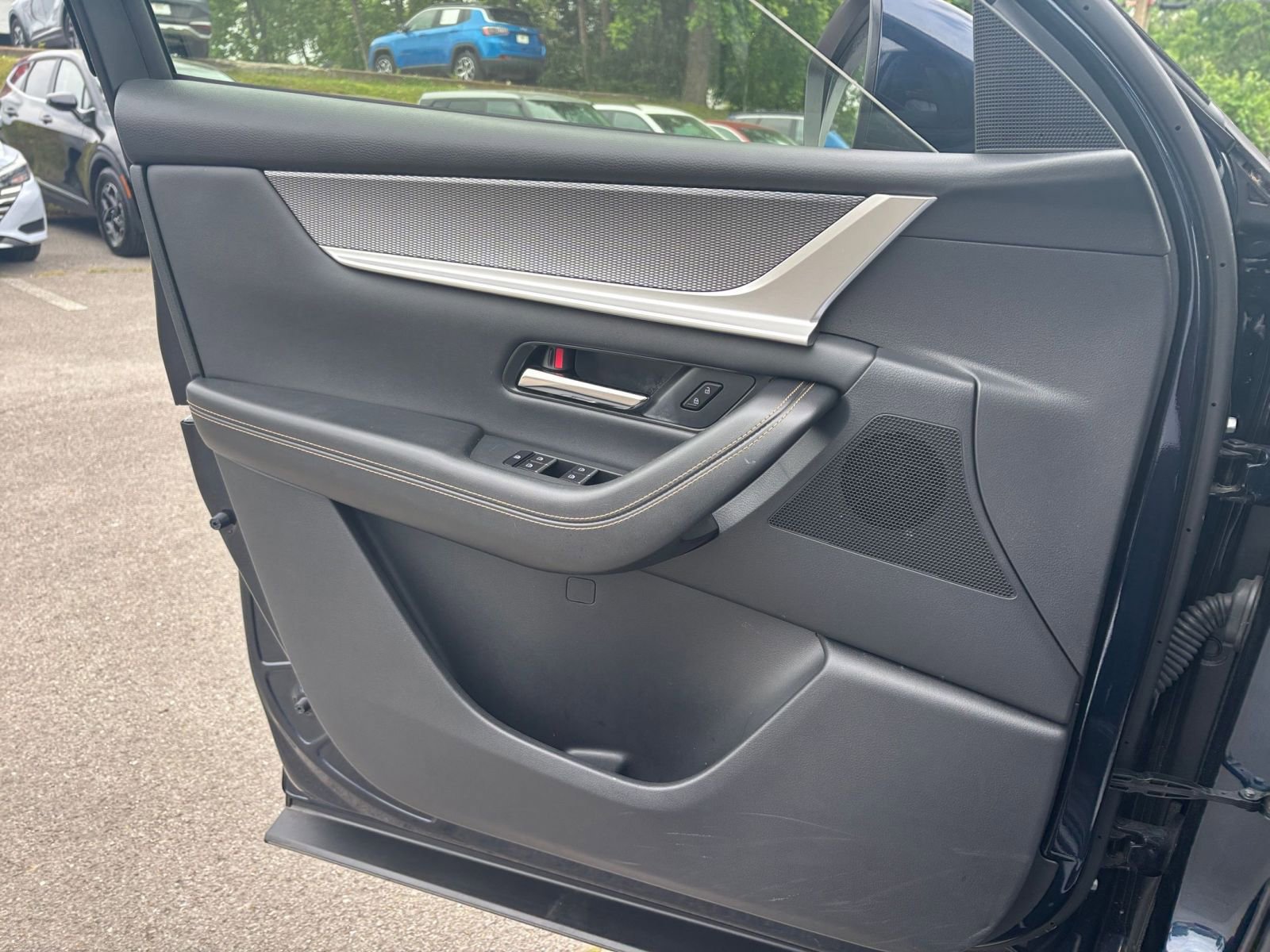 Used 2025 MAZDA CX-90 3.3 Turbo w/ Preferred Package AWD/4WD image 18