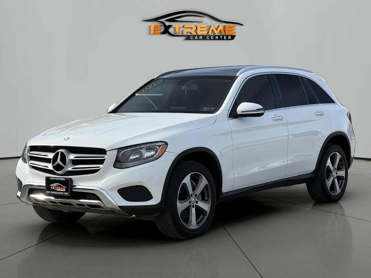 Used 2016 Mercedes-Benz GLC 300 4MATIC w/ Multimedia Package image 2