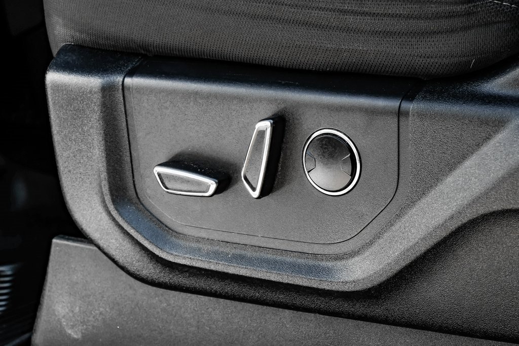 Used 2016 Ford F150 XLT w/ Equipment Group 302A Luxury image 36