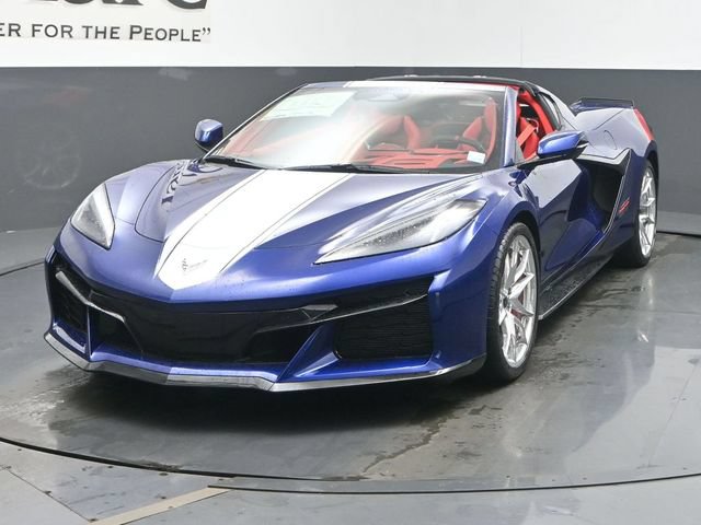 New 2027 Chevrolet Corvette Grand Sport w/ Z52 Sport Performance Package RWD image 7