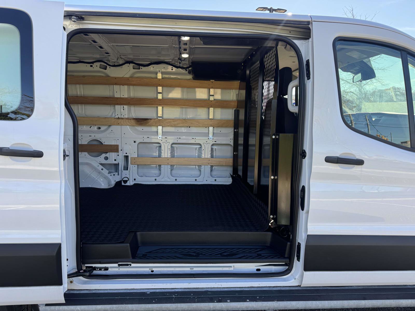 Used 2024 Ford F250 XLT image 49