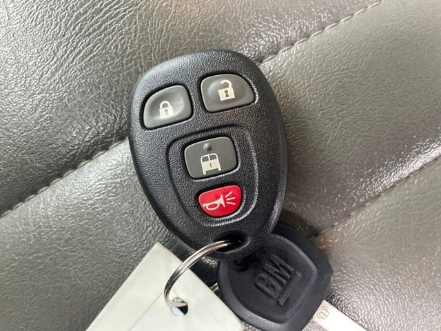 Used 2024 GMC Savana 2500 Extended w/ Driver Convenience Package image 22