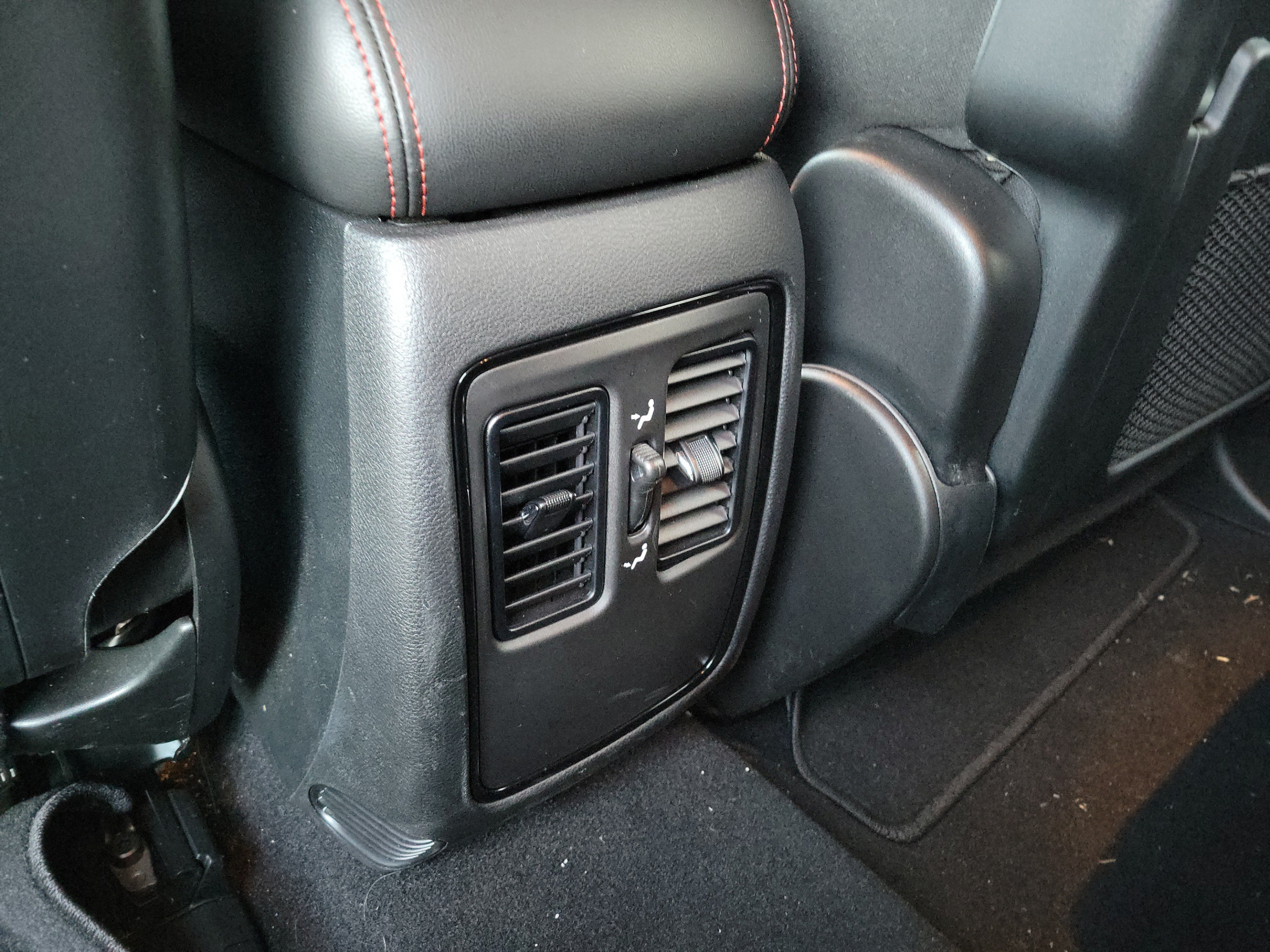 Certified 2025 Dodge Durango R/T AWD/4WD image 11