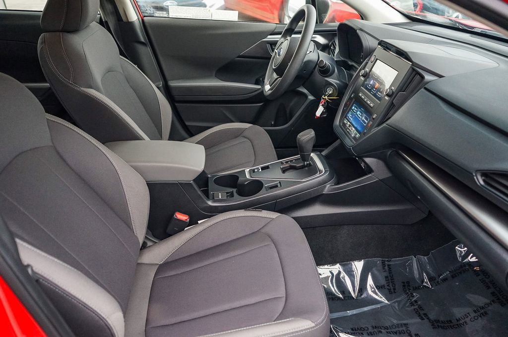 Certified 2025 Subaru Impreza 2.0i image 19