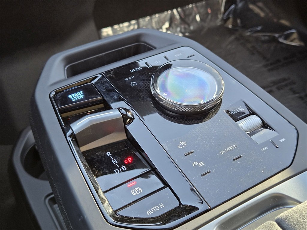 New 2026 BMW iX xDrive45 w/ M Sport Package image 23