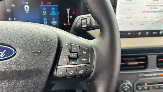 New 2026 Ford Maverick Lariat w/ 4K Tow Package image 15